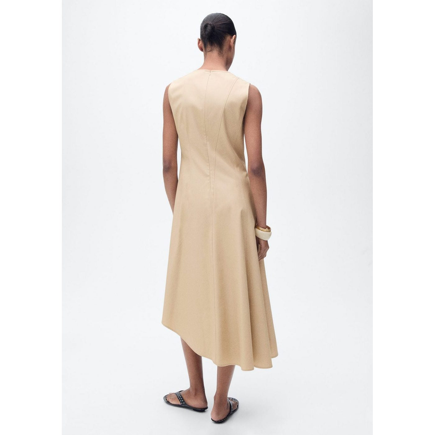 Robe Asymétrique Évasée