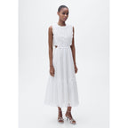 Robe Brodée Ouvertures Latérales