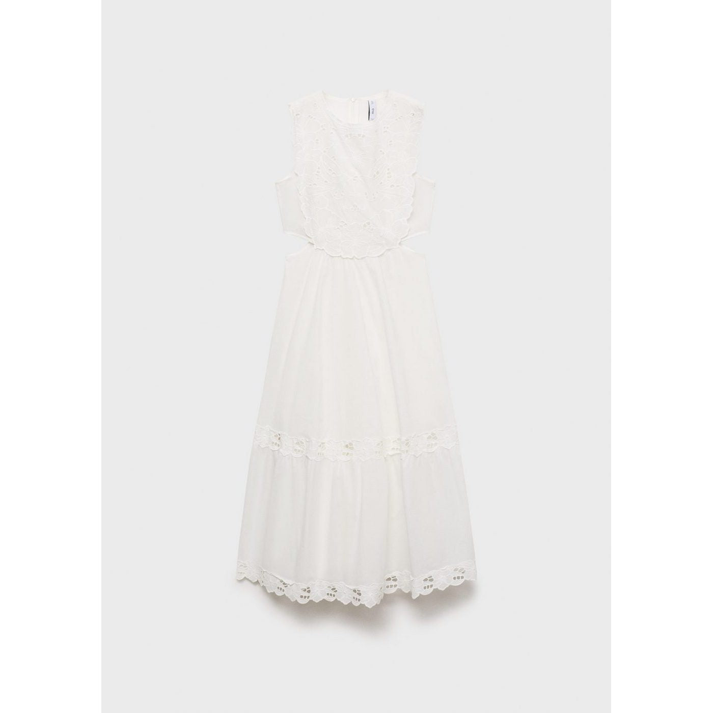 Robe Brodée Ouvertures Latérales