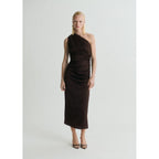 Robe Asymétrique Satinée Avec Fronce Latérale