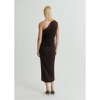 Robe Asymétrique Satinée Avec Fronce Latérale