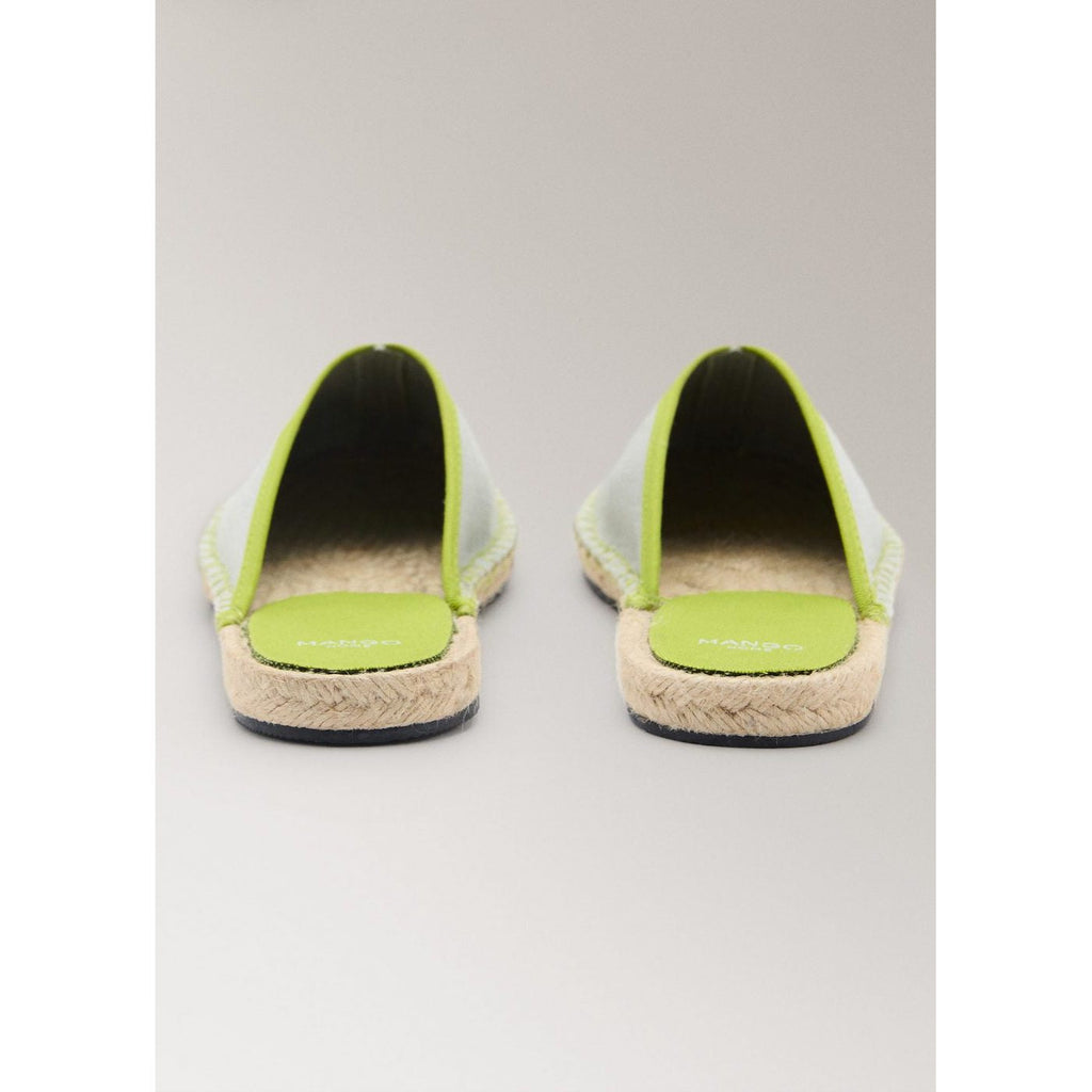 Chaussons Ouverts À L_x0019_ Arrière Avec Détail Contrastant