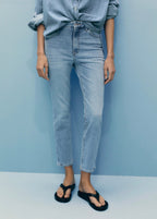Jean Claudia Slim Crop