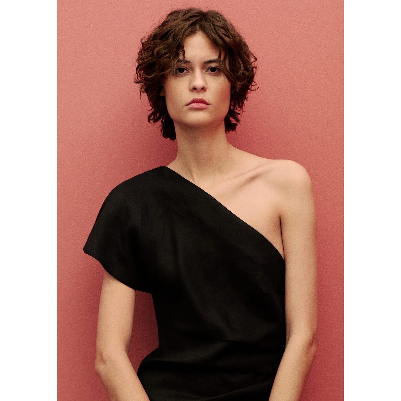 Robe Lin Asymétrique
