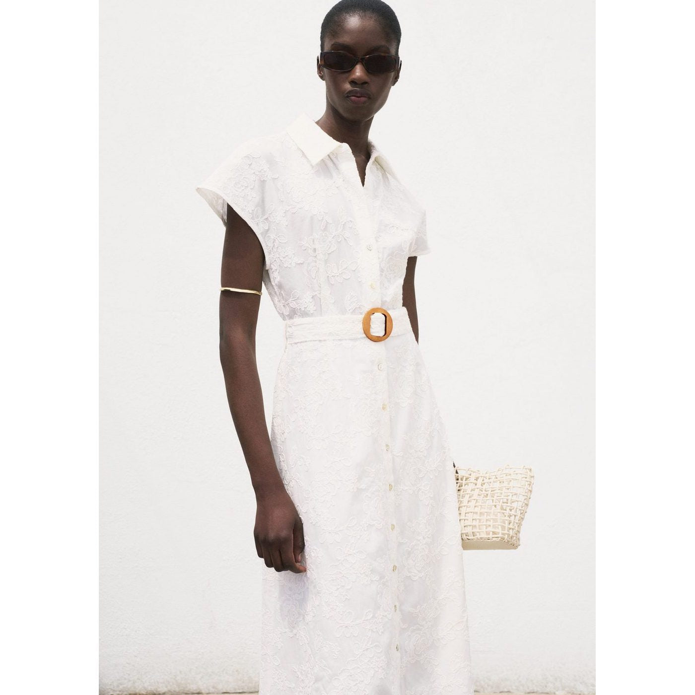 Robe-Chemise Brodée Avec Ceinture