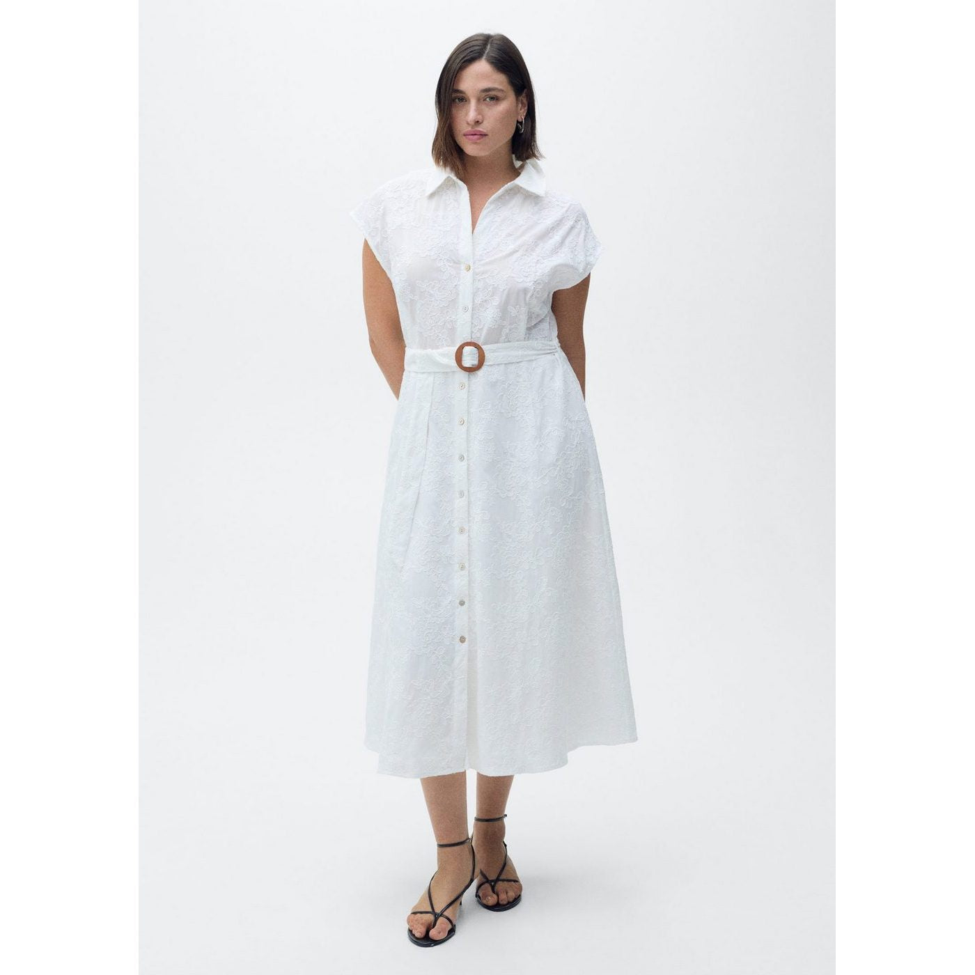 Robe-Chemise Brodée Avec Ceinture