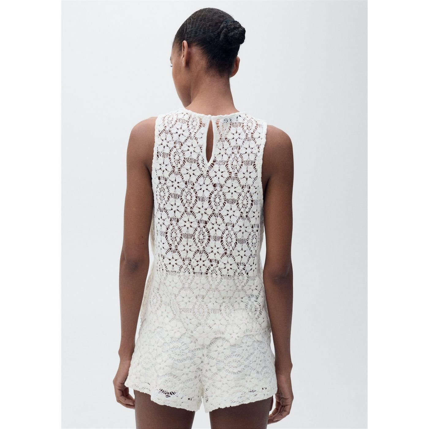 Haut Droit En Crochet