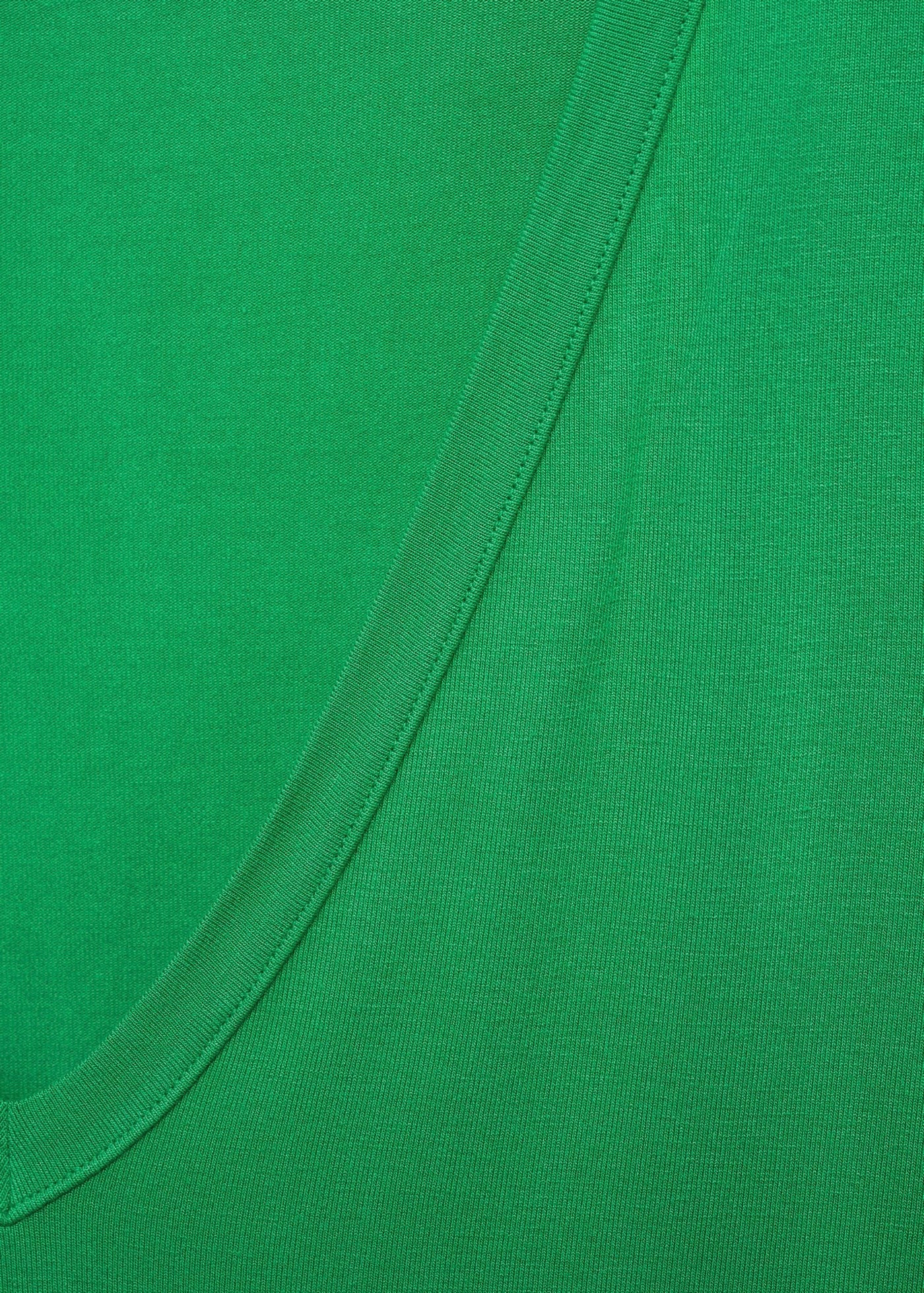 T-Shirt Col En V