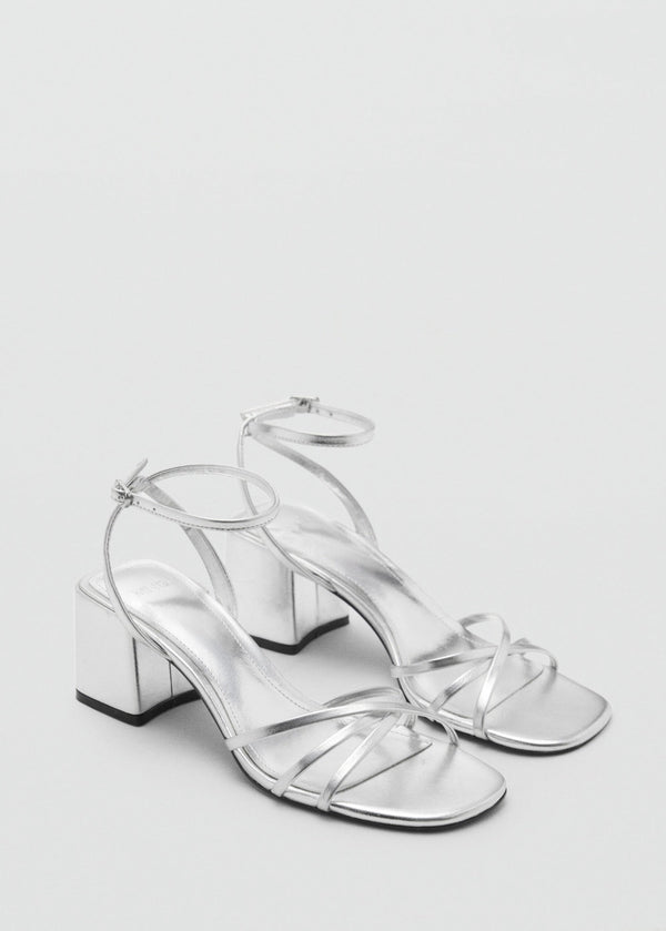 Sandale À Talon Avec Brides Croisées