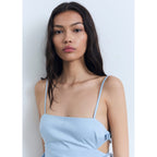Robe Courte À Découpe Avec Ns_x0001_Uds