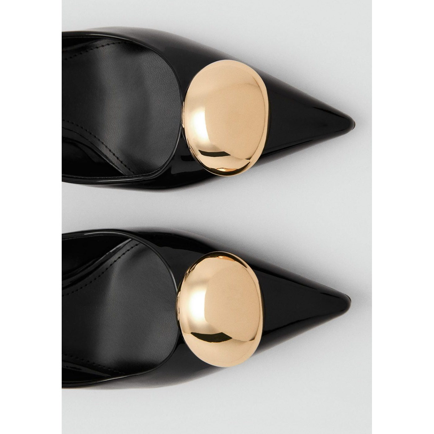 Chaussure Talon Kitten Heel Avec Décoration Métallique