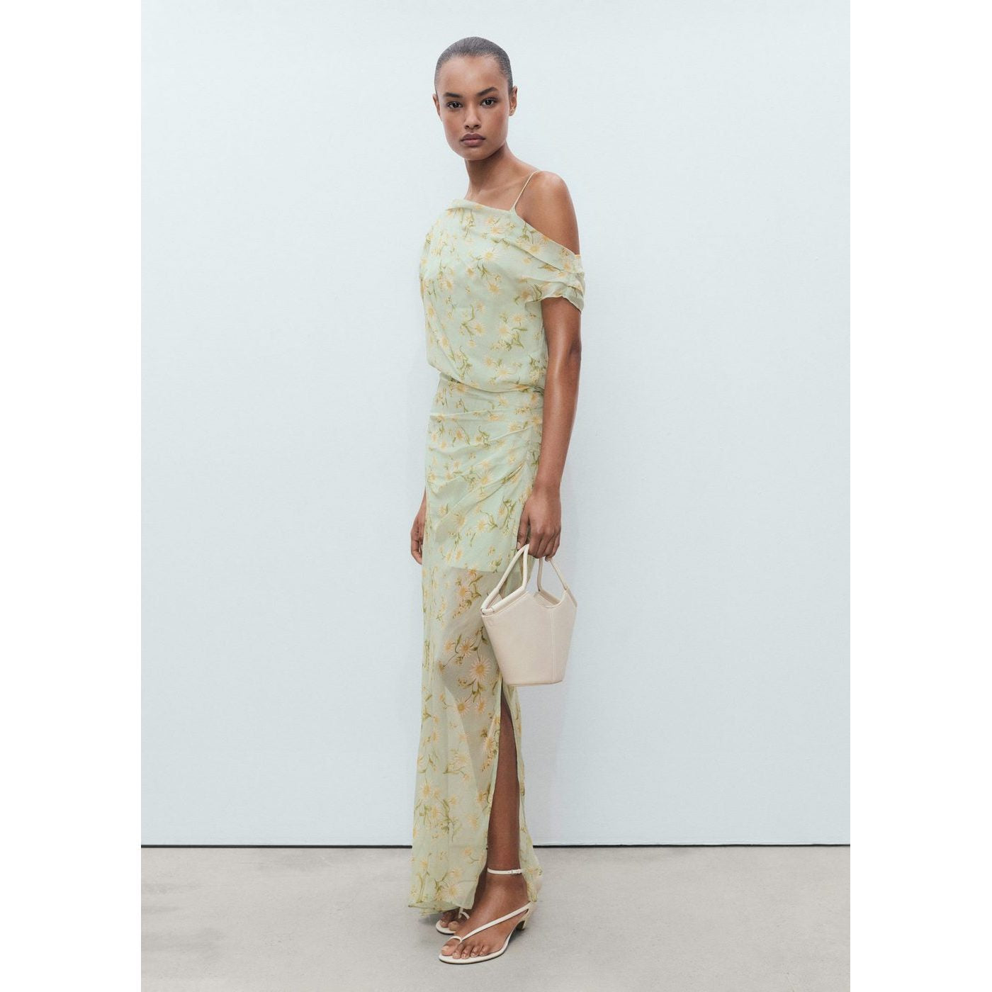Robe À Fleurs Drapée Semi-Transparente
