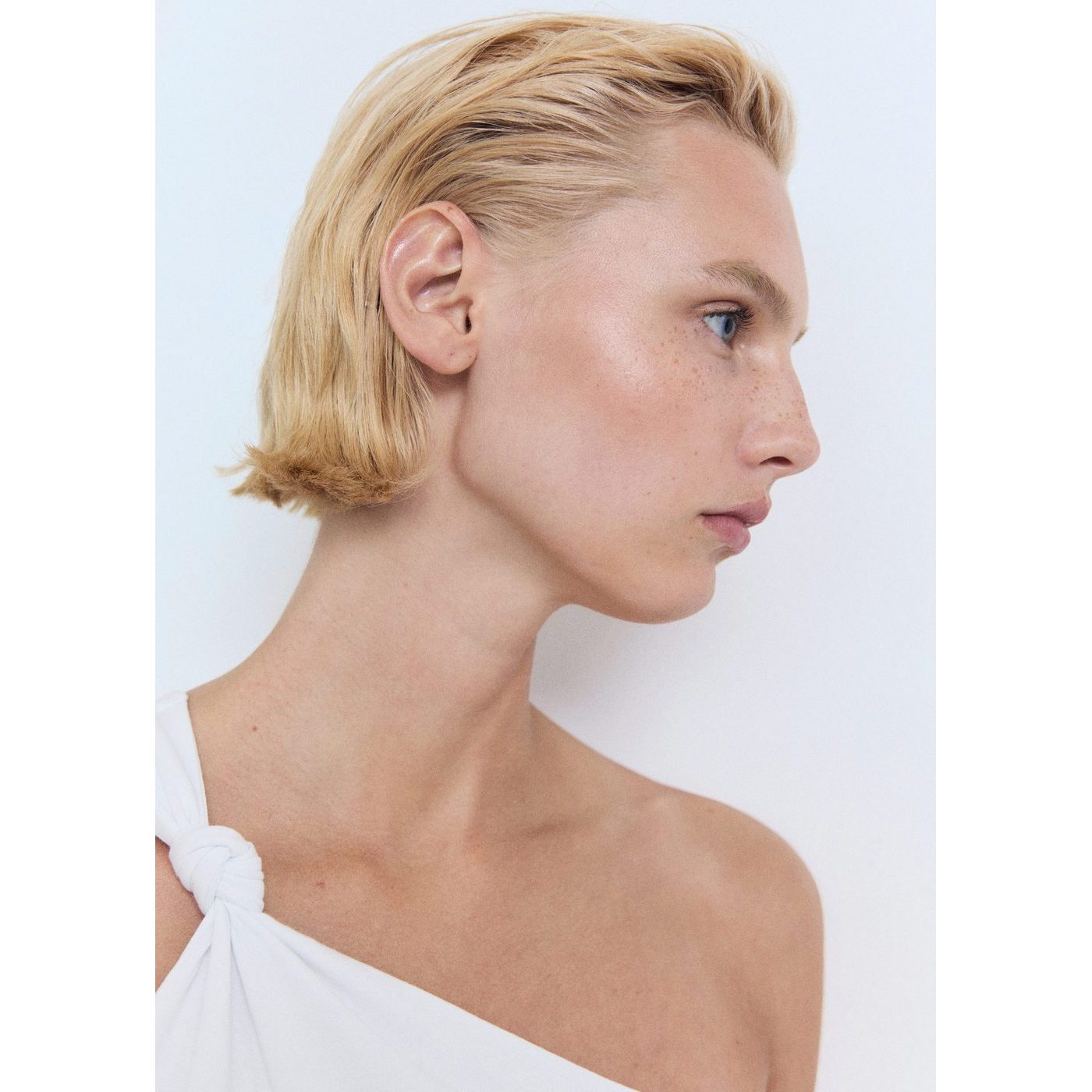 Top Asymétrique Détail