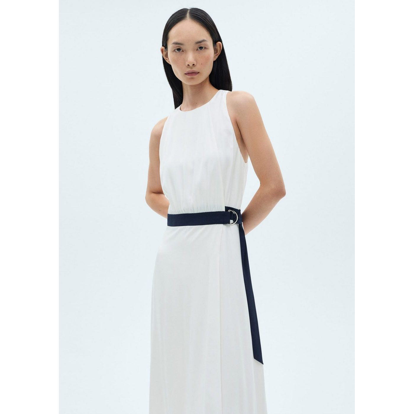 Robe Ceinture Contrastante