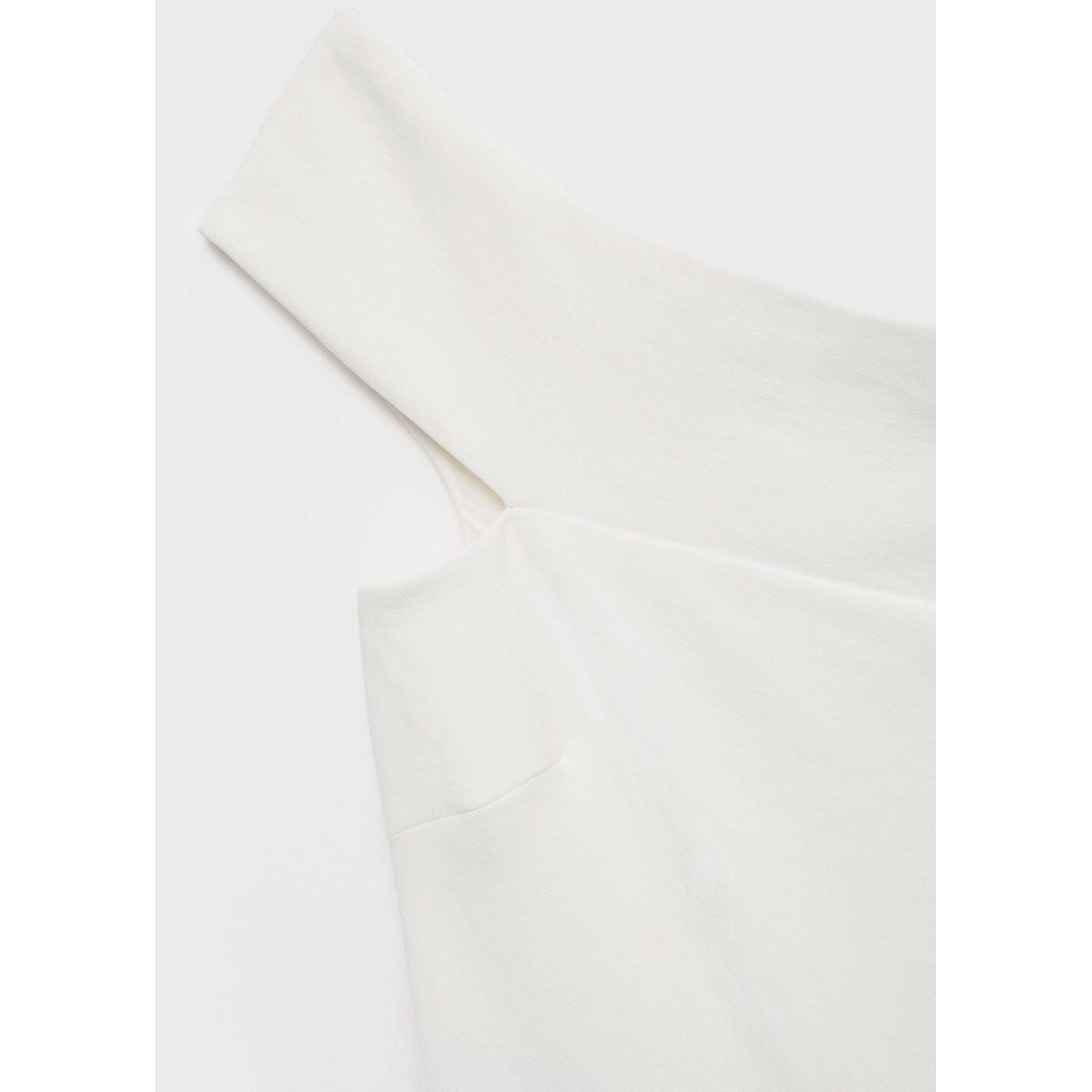 Combinaison À Col Asymétrique