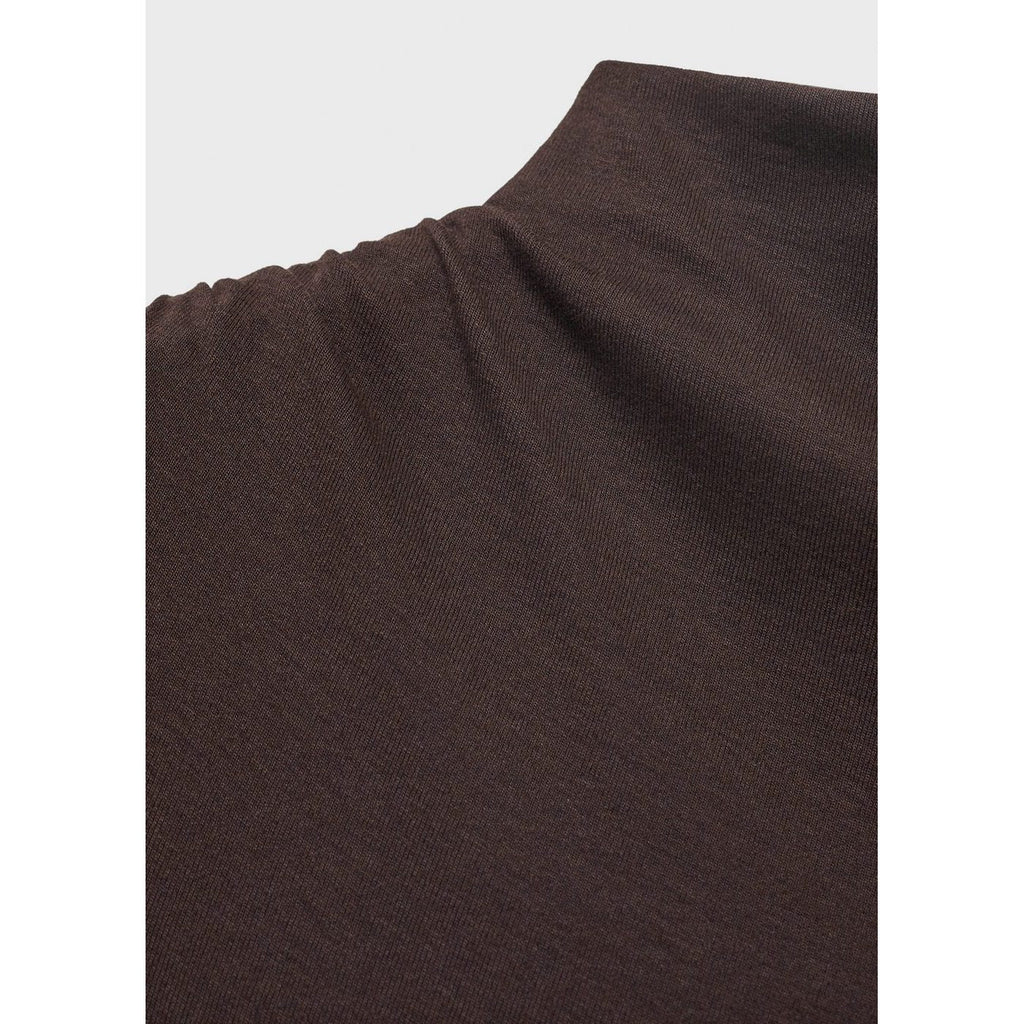 Robe Drapée À Col Montant