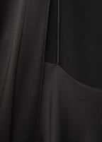 Robe Asymétrique Col