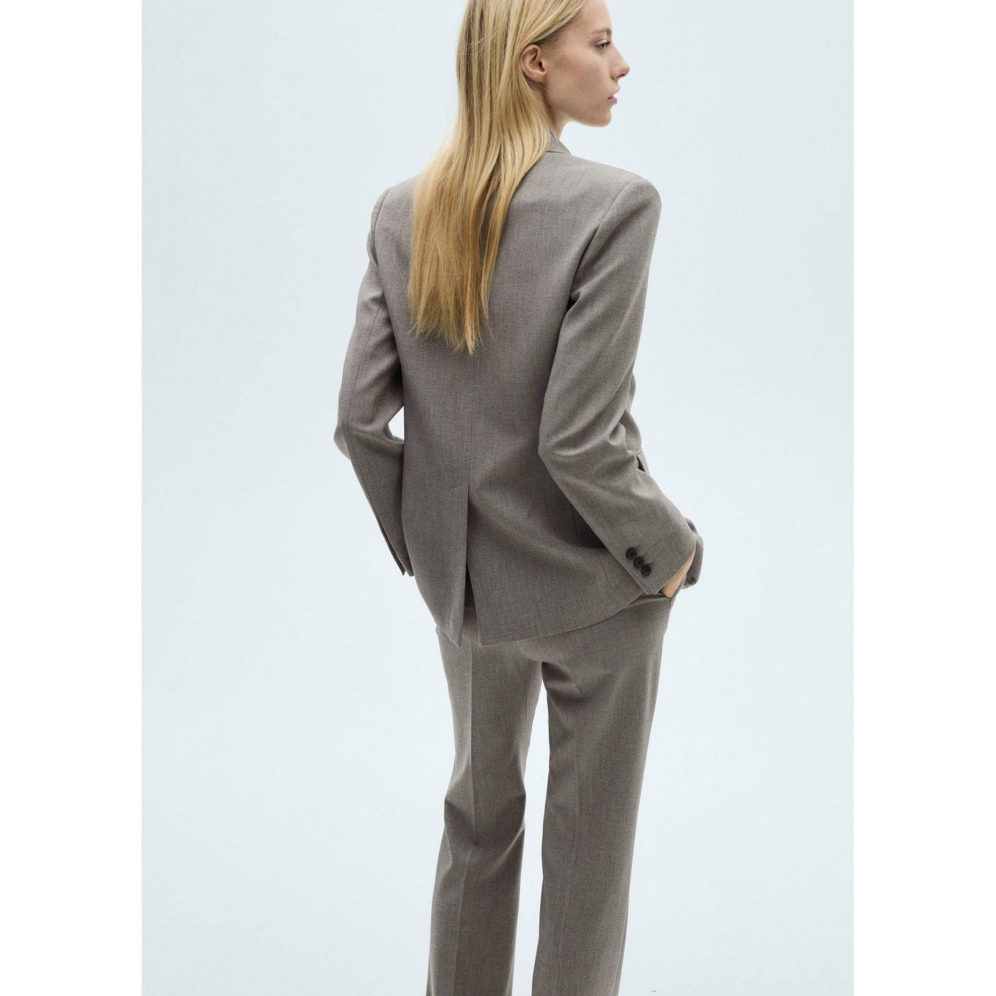 Blazer Droit Avec Poches À Rabat