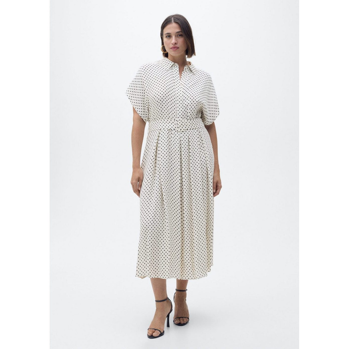 Robe À Pois Avec Ceinture