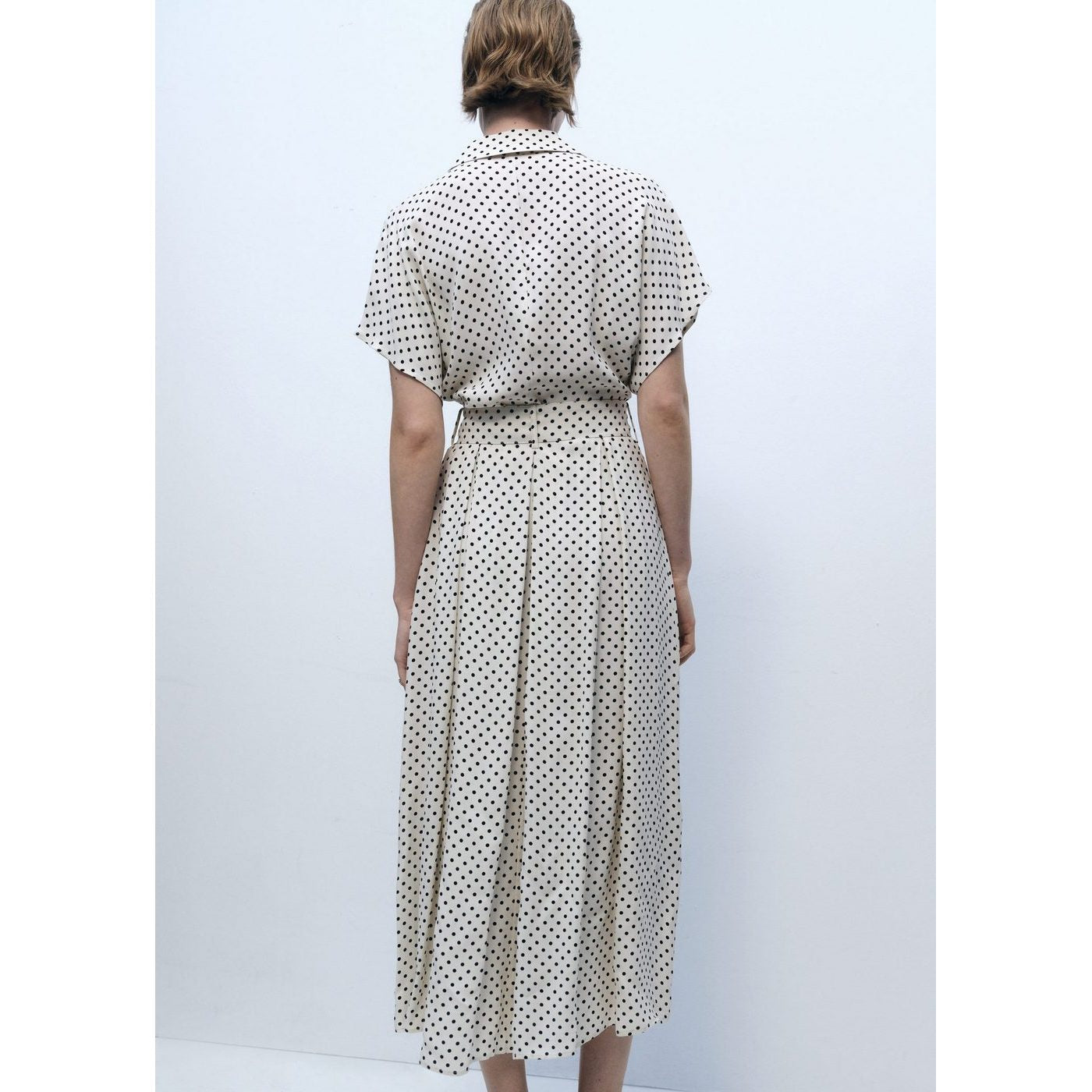 Robe À Pois Avec Ceinture