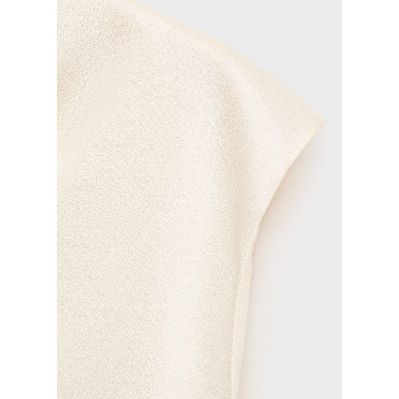 Blouse Satin Col Bénitier