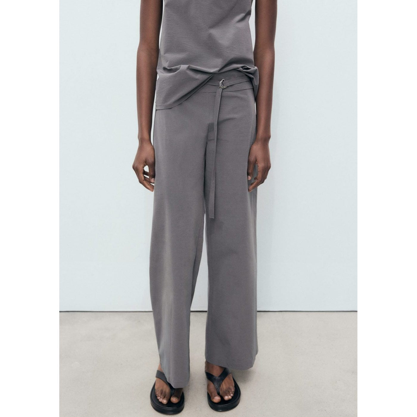 Pantalon Droit Ceinture Fine