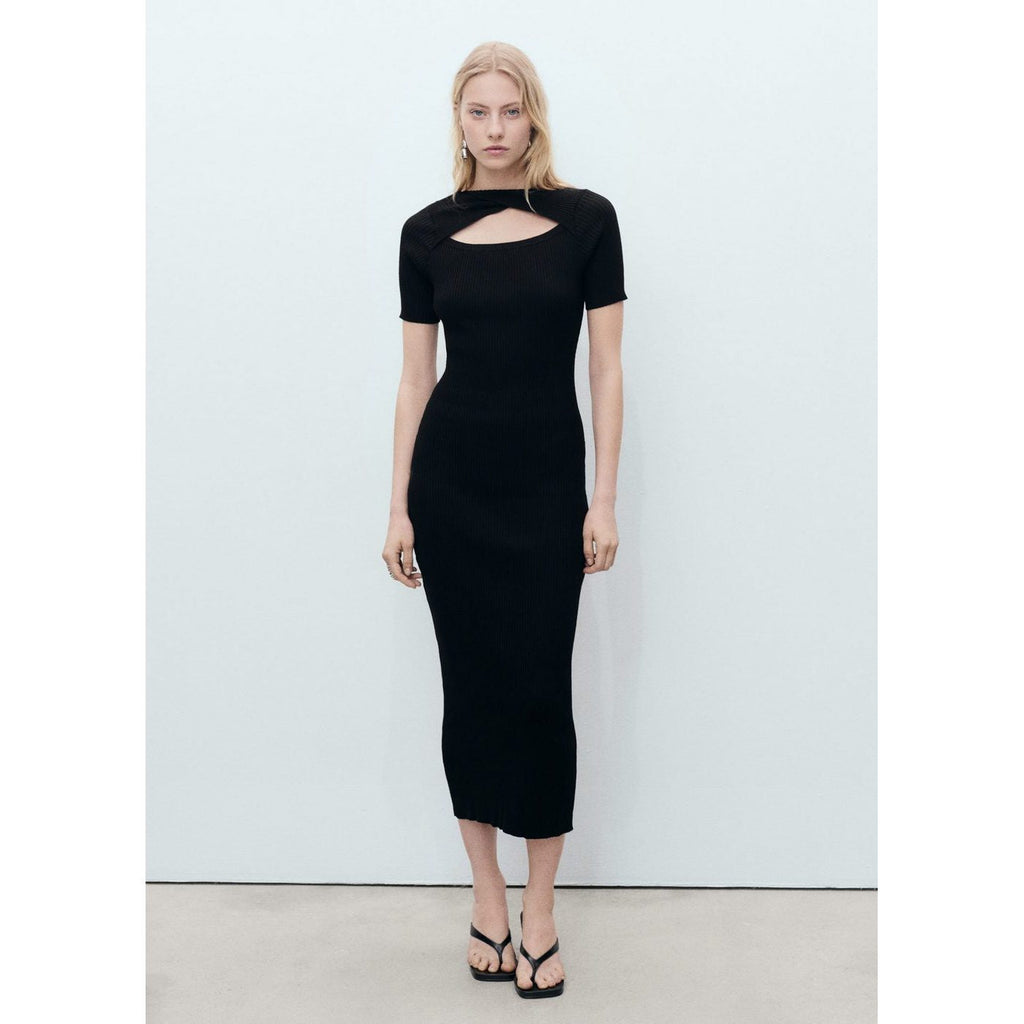 Robe Midi Côtelée Avec Ouverture Au Décolleté