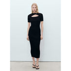 Robe Midi Côtelée Avec Ouverture Au Décolleté