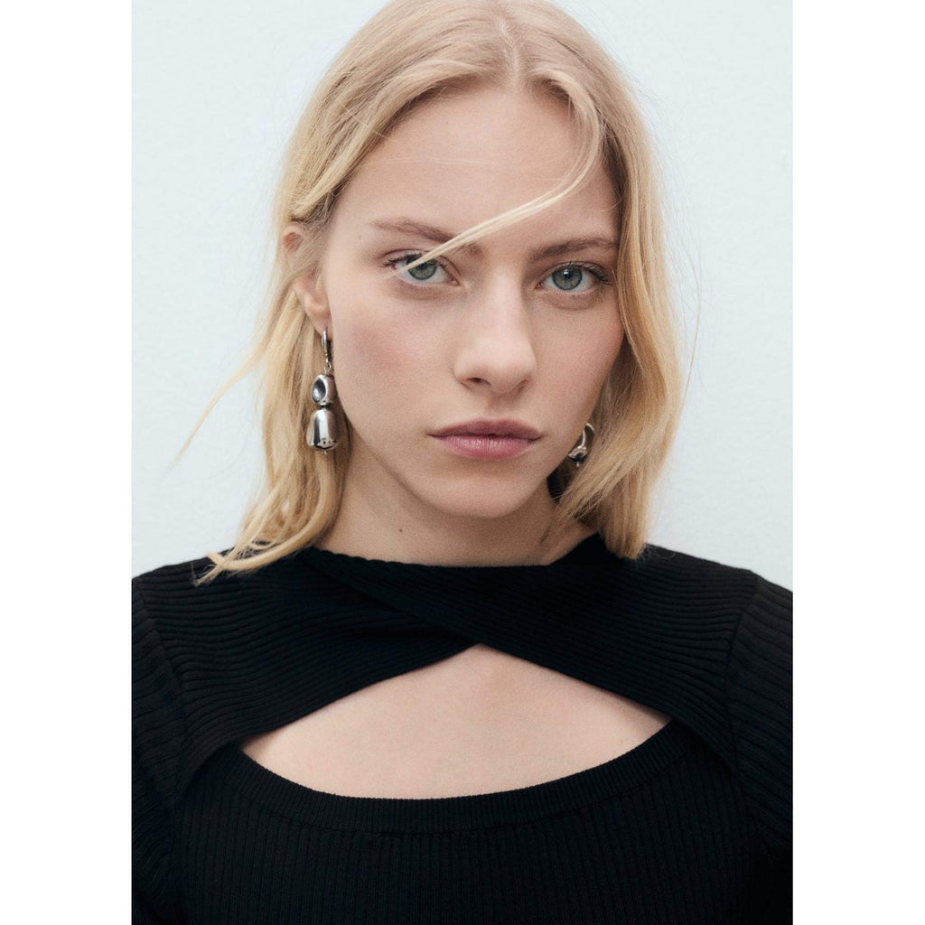 Robe Midi Côtelée Avec Ouverture Au Décolleté