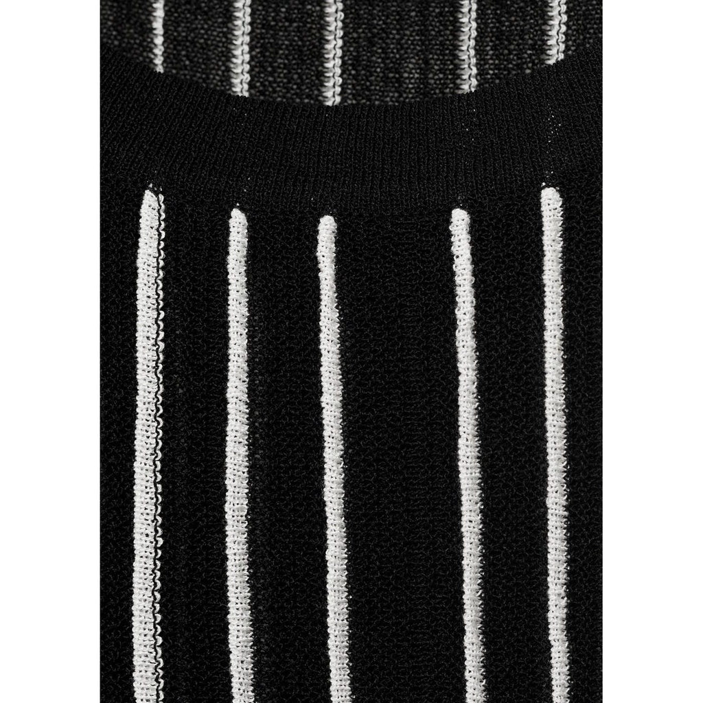 Top En Maille Emmanchures Américaines À Rayures