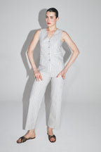 Le Pantalon Sacha En Coton A  Rayures Bleues Fabriqué En Italie