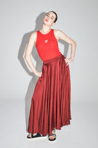 La Jupe Maxi Kelly En Viscose Satinée Merlot Fabriquée En Italie