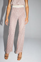 Le Pantalon Edwin Tricot Géo Ajouré Doré Bordeaux Fabriqué En Italie