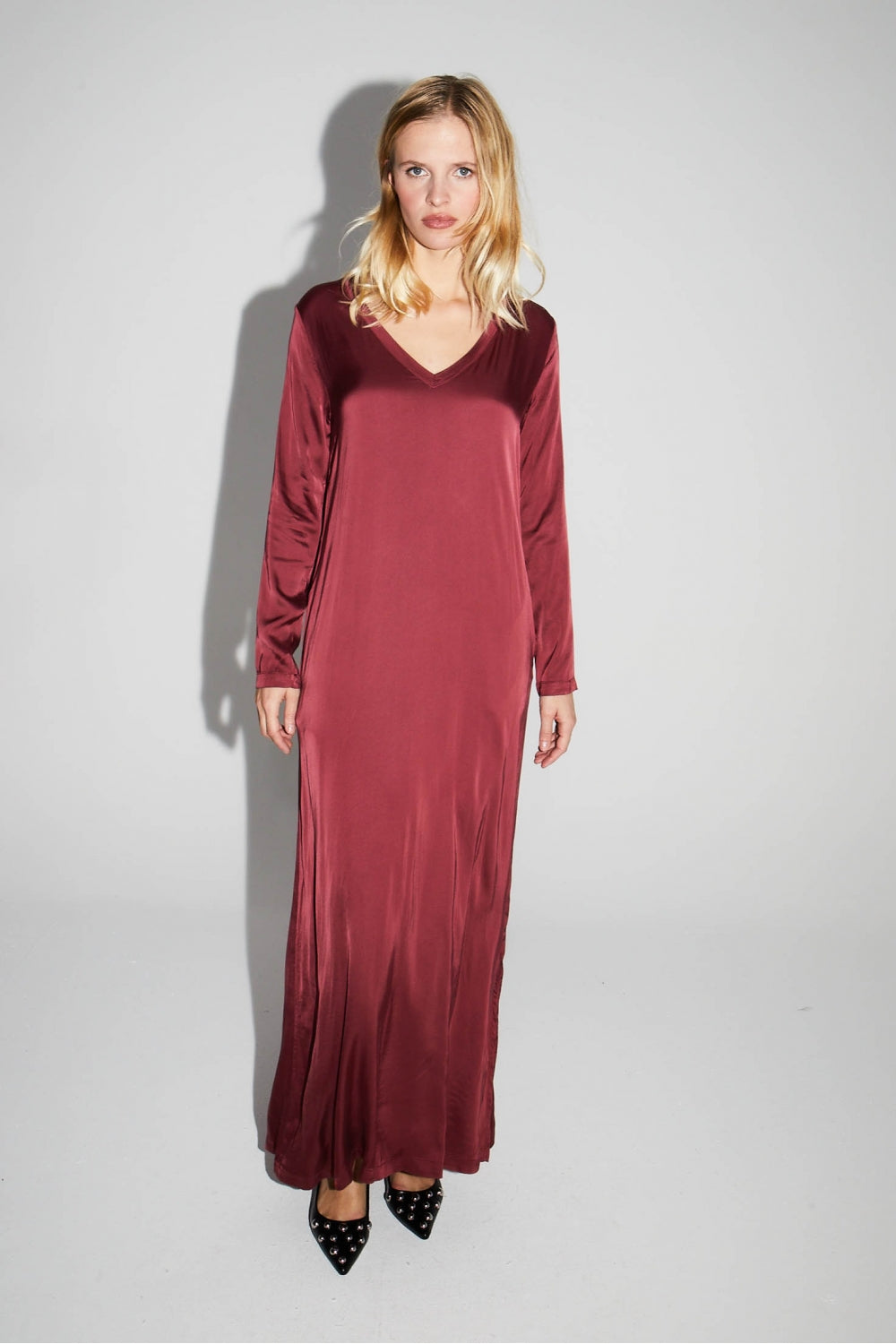 Maxi Dress Satin Viscose Stretch Bordeaux Fabriquée En Italie