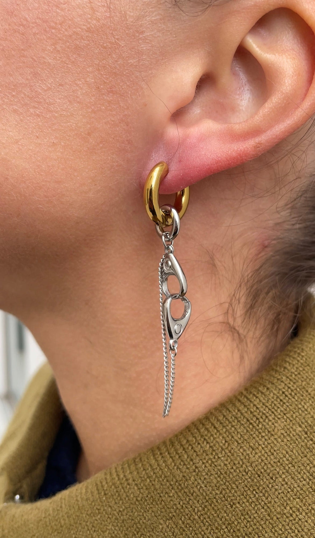 Boucles D'Oreilles Handcuff