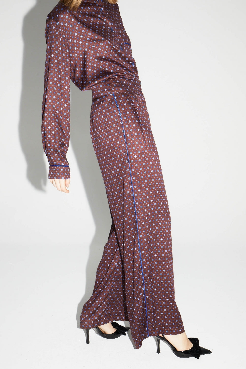Pantalon Charlie Bordeaux Print Geo Blue, Fabriqué En Italie
