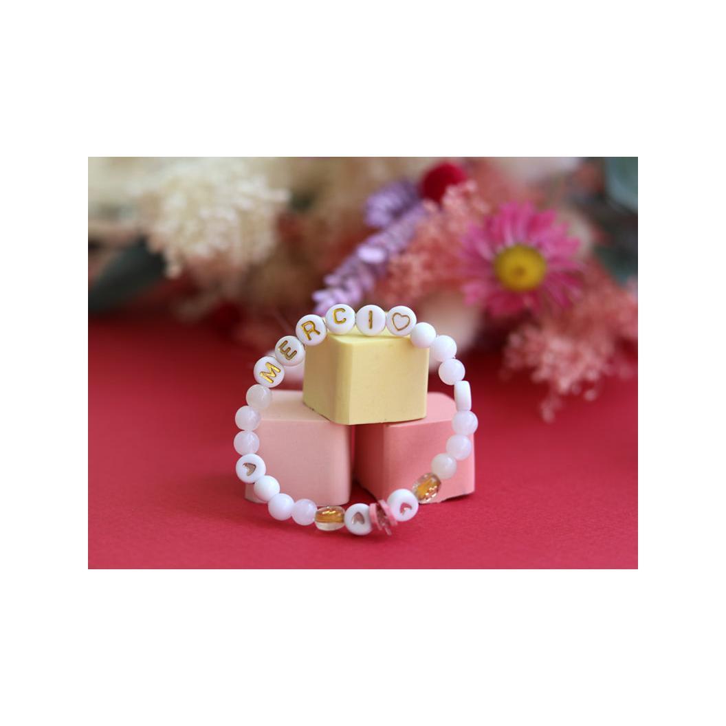 Perles Lettres "Merci" Pour Bracelet À Personnaliser