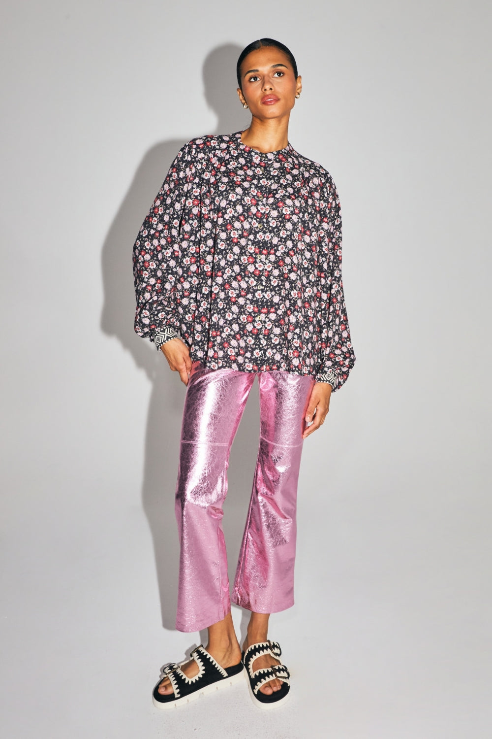 La Chemise Paola, Imprimé Gypsy Fleuri Rouge Et Rose Fabriquée En Italie