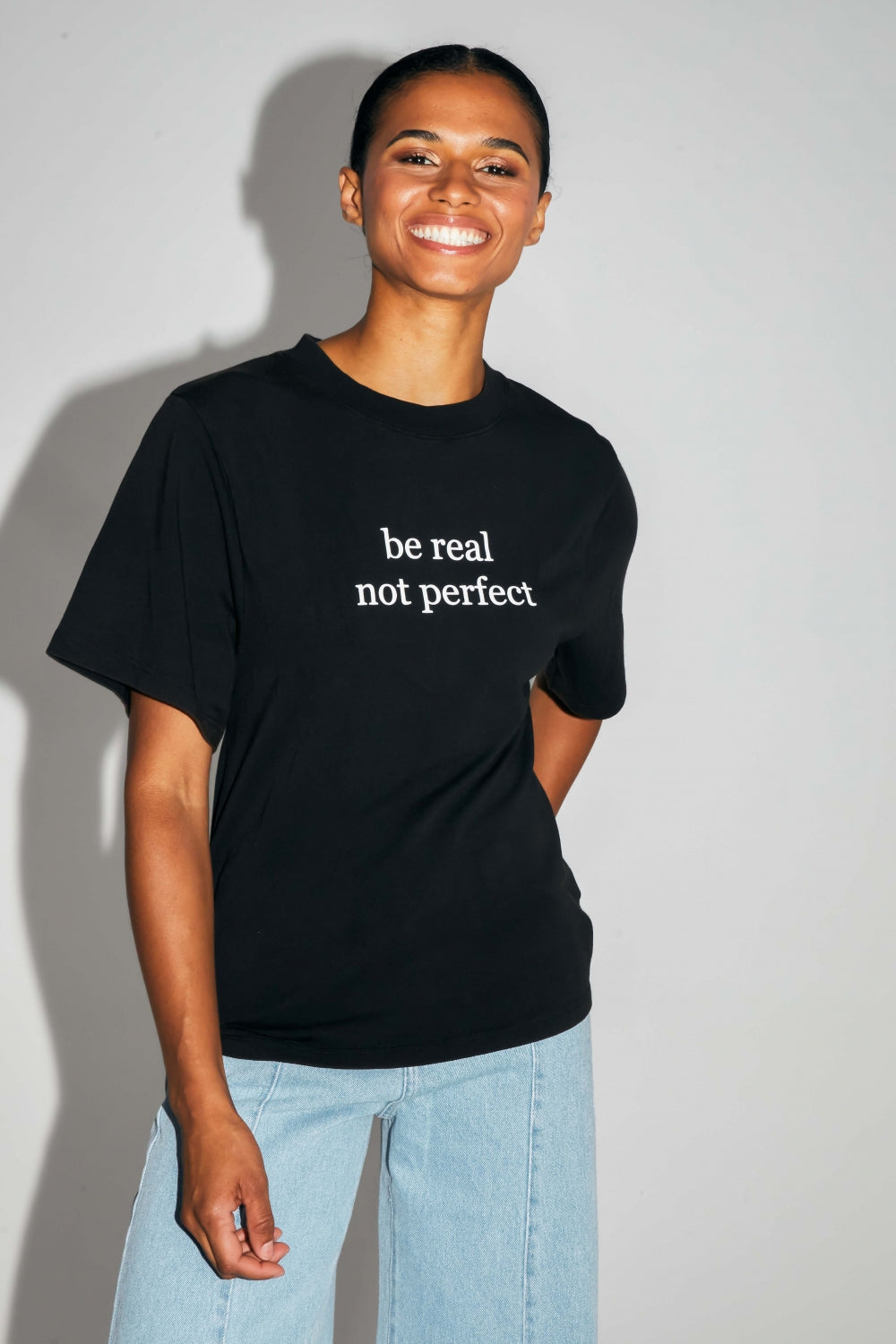Le T-Shirt Collector Colette En Jersey De Coton Et Modal Noir Fabrtiqué Au Portugal