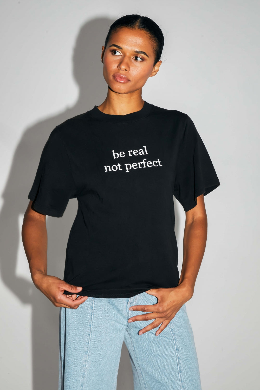 Le T-Shirt Collector Colette En Jersey De Coton Et Modal Noir Fabrtiqué Au Portugal