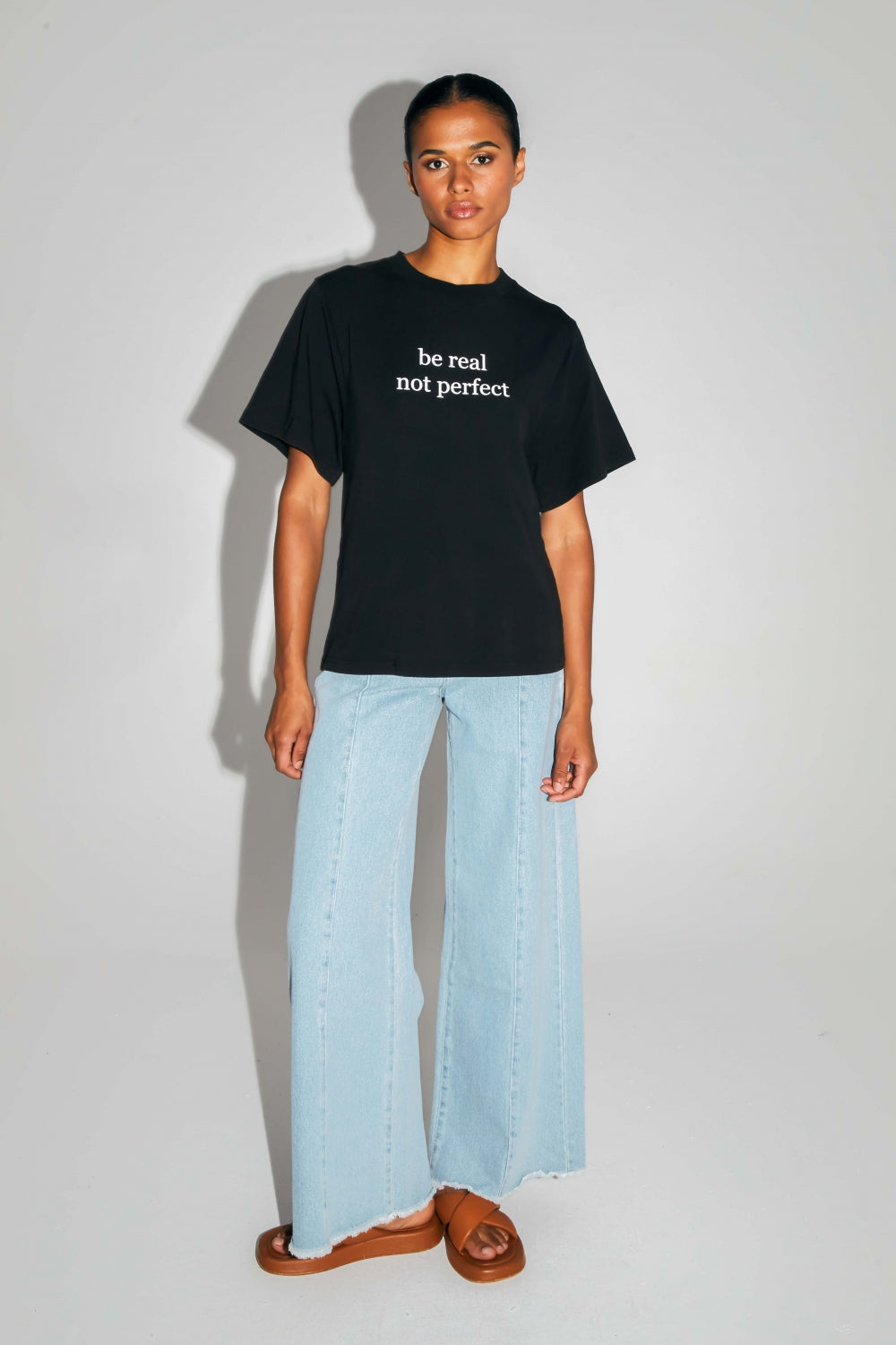 Le T-Shirt Collector Colette En Jersey De Coton Et Modal Noir Fabrtiqué Au Portugal
