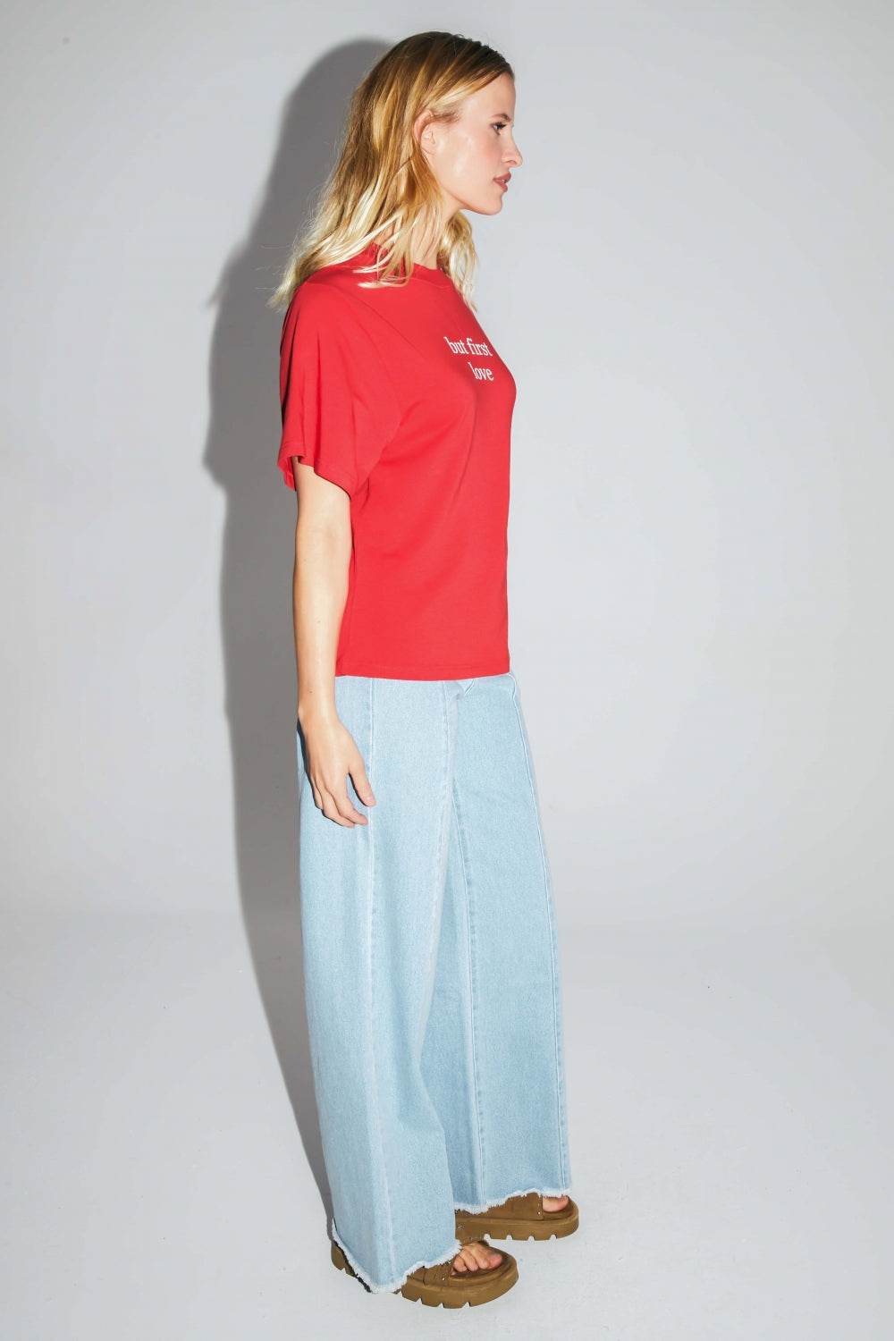 Le T-Shirt Collector Colette En Jersey De Coton Et Modal Rouge Fabriqué Au Portugal