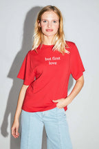 Le T-Shirt Collector Colette En Jersey De Coton Et Modal Rouge Fabriqué Au Portugal