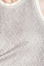 Le Top Marika, Tricot Géo Ajouré Doré Noir Fabriqué En Italie