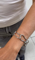 Bracelet Outline