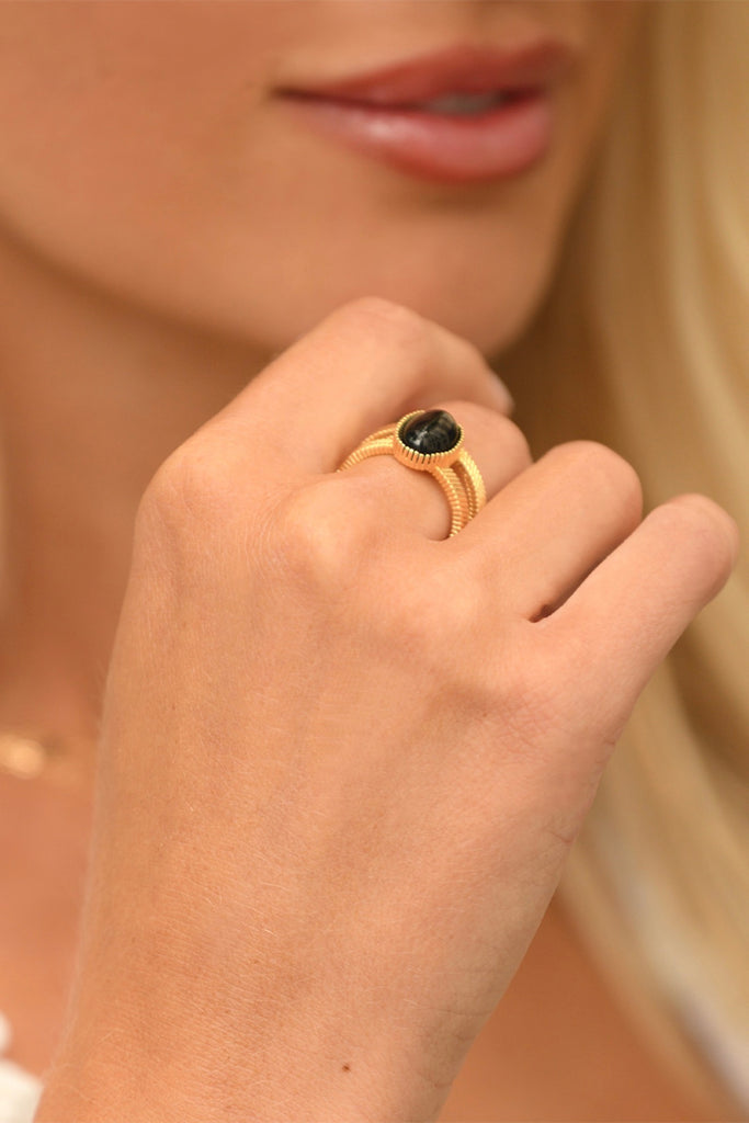 Bague Ajustable Kone Oeil De Tigre Noir - Laiton Doré