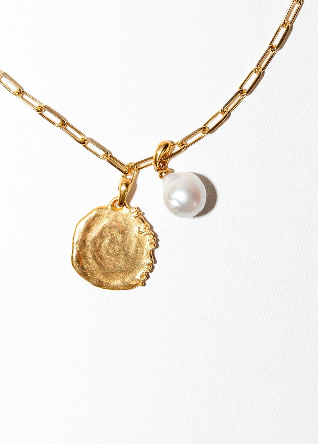 Collier Cadena Creta