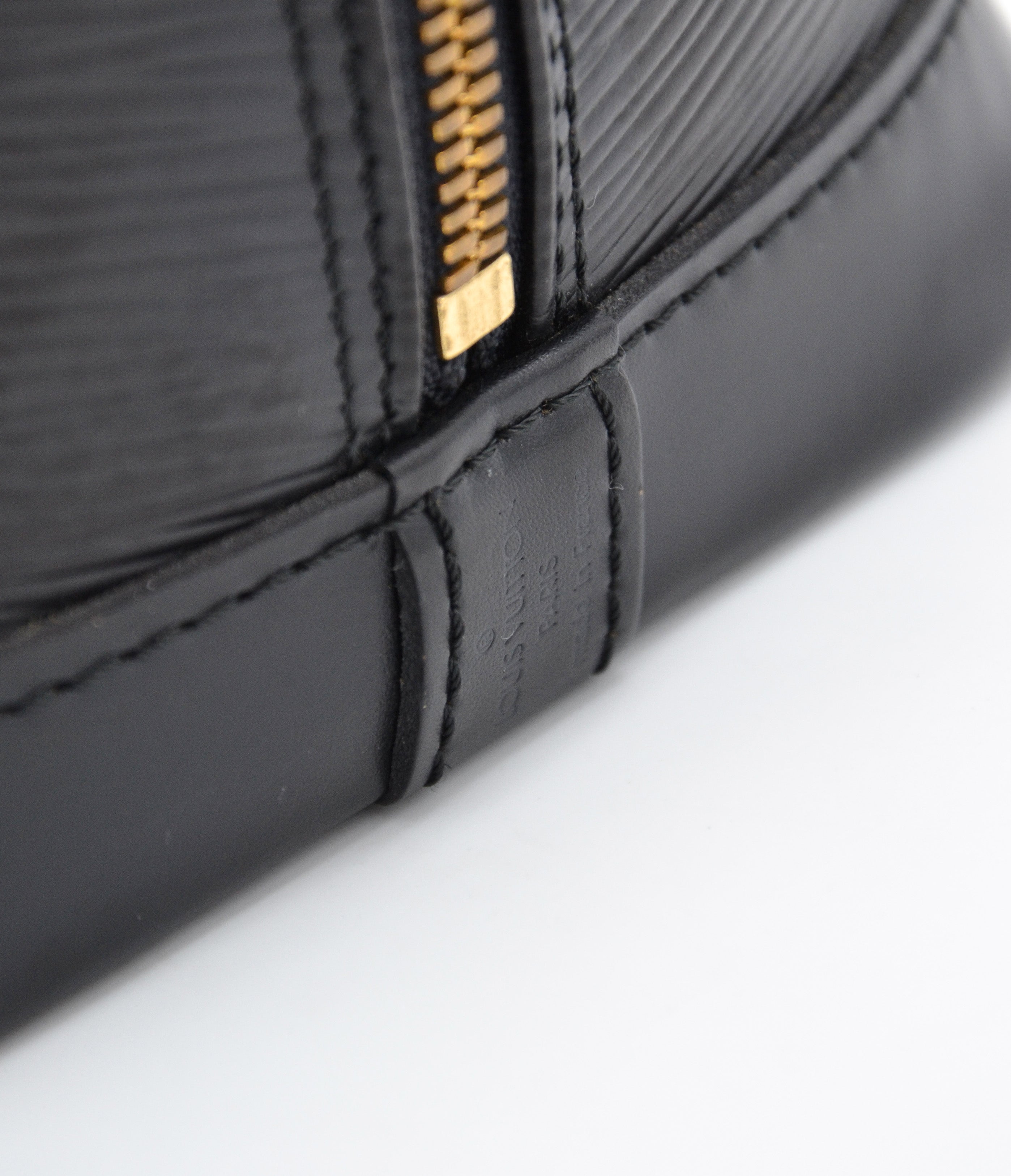 Sac Louis Vuitton Alma Pm Epi Noir Vintage