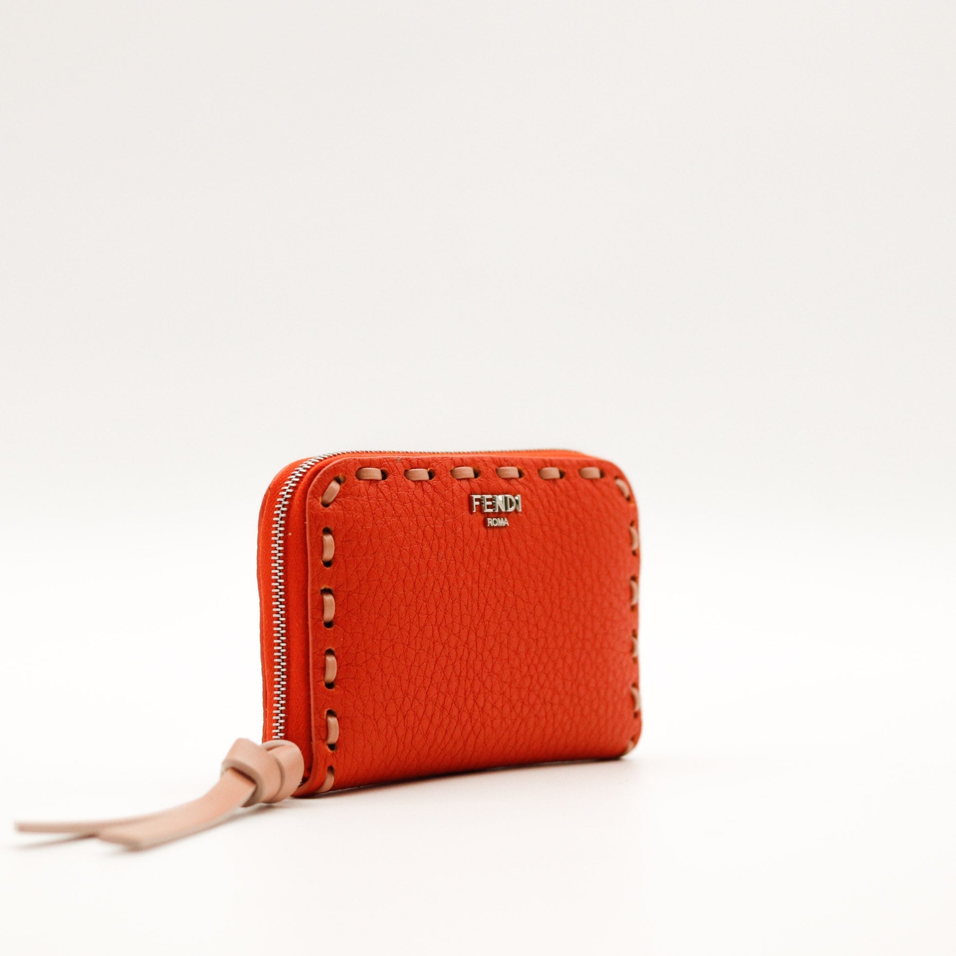 Le Mini Portefeuille Peekaboo Fendi Orange