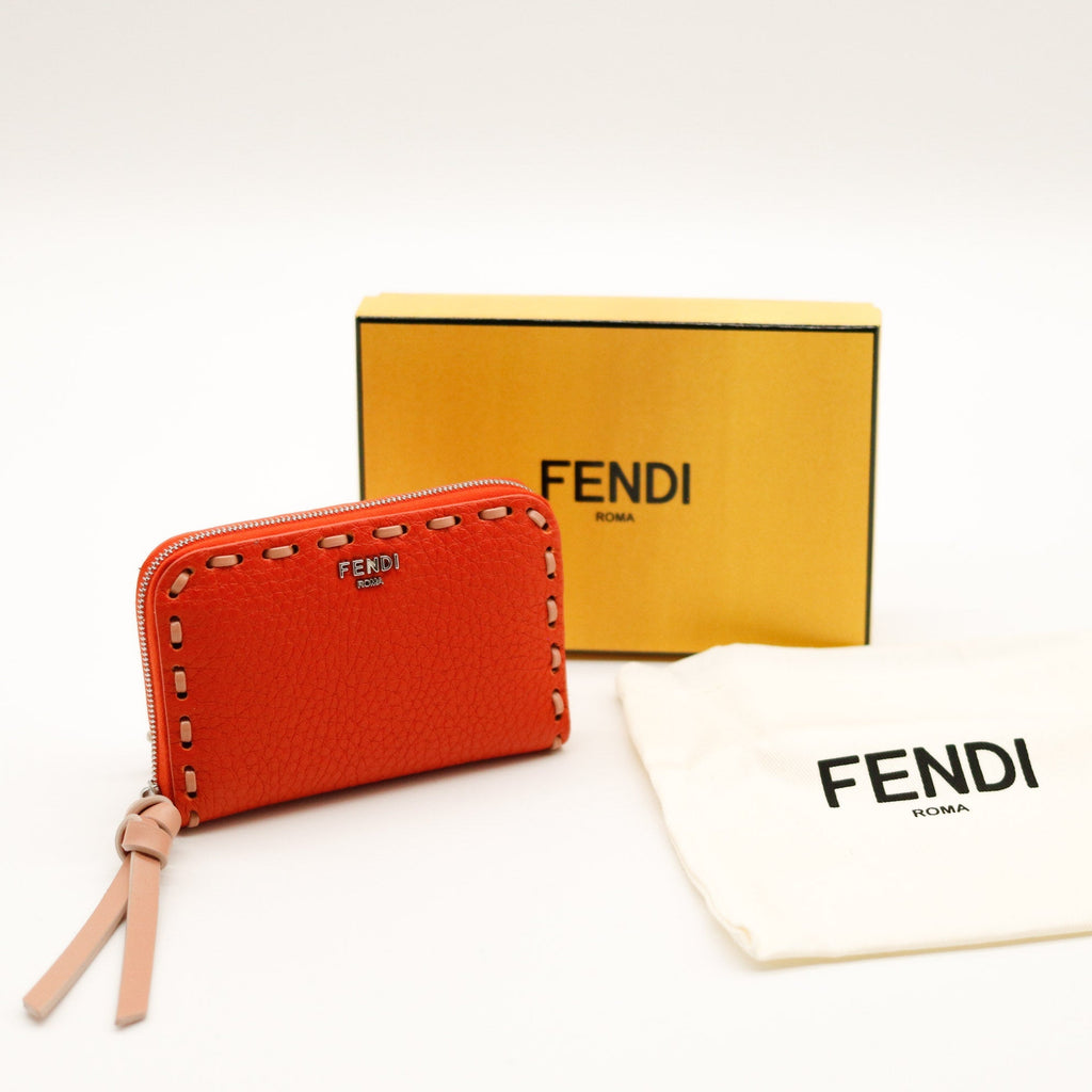 Le Mini Portefeuille Peekaboo Fendi Orange